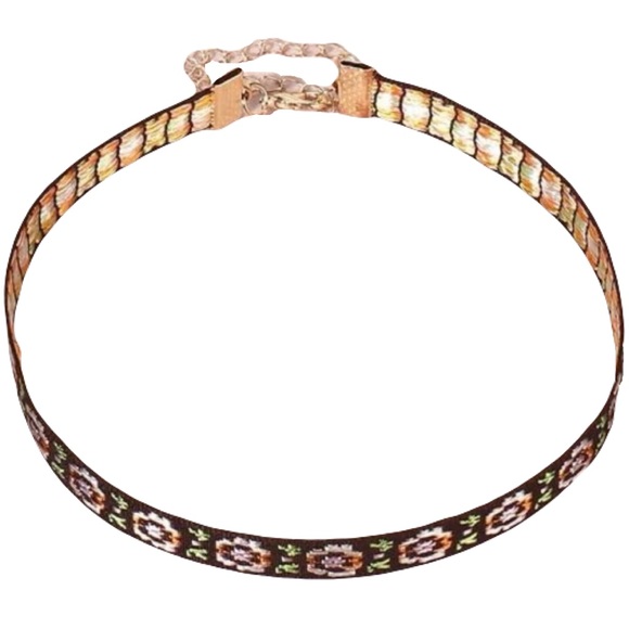 New Handmade Embroidered Floral Flower Adjustable Bohemian Chocker Necklace - Picture 1 of 6